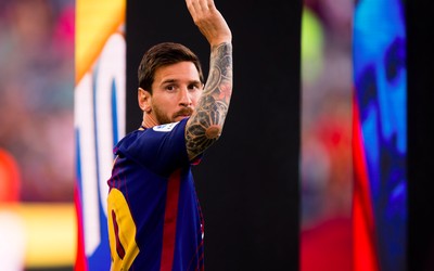 米兰电竞播报-莱万金球奖排名下滑